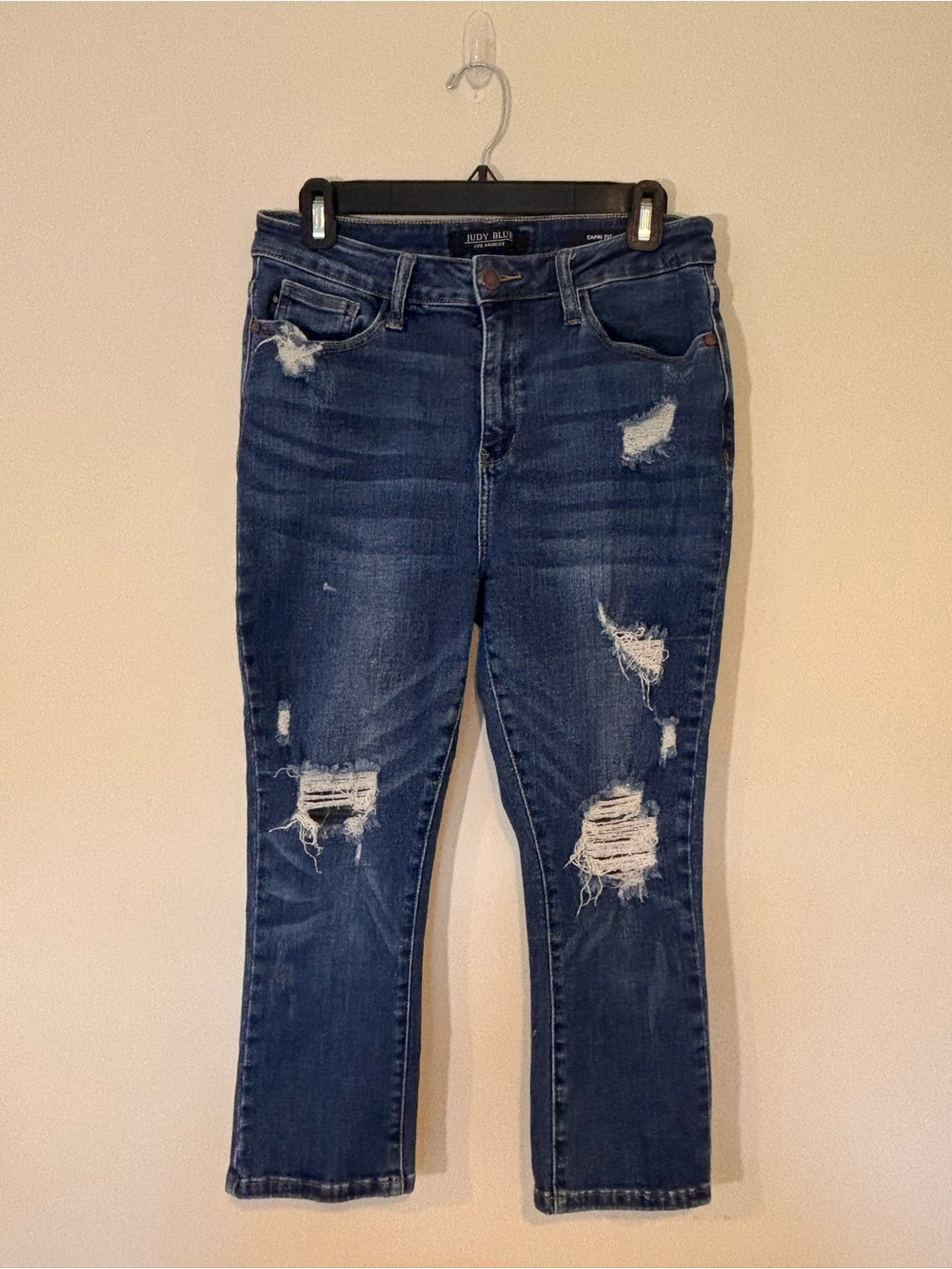 Judy Blue Capri Fit Dark Blue Distressed Jeans